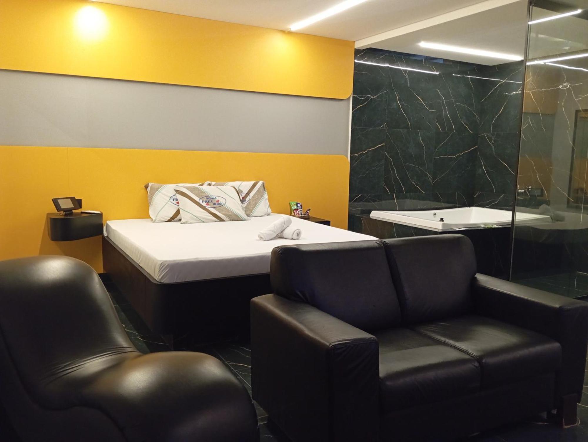 Free Way Motel (Adults Only) - Sao Paulo — Photos 1